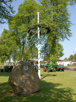 Maibaumaufstellen auf dem Lindenplatz